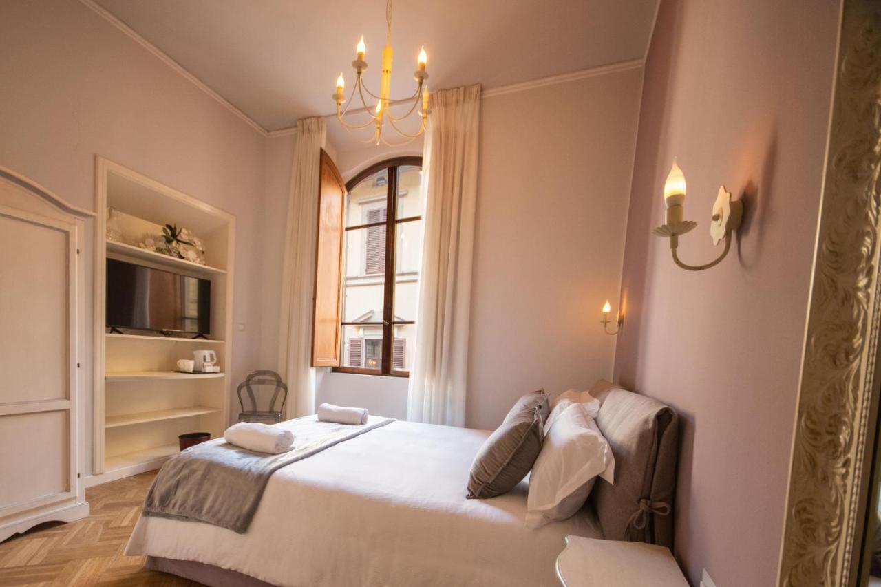 B&B Dimora Sassetti 6 Florenz Exterior foto