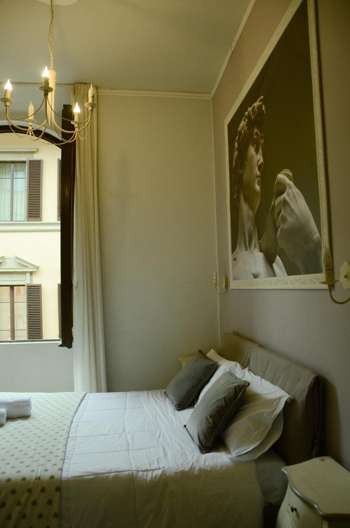 B&B Dimora Sassetti 6 Florenz Exterior foto
